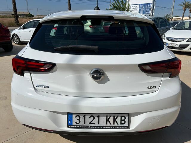 OPEL ASTRA SELECTIVE 1.6 CDTI AUTO SPANISH LHD IN SPAIN 96000 MILES SUPERB 2018